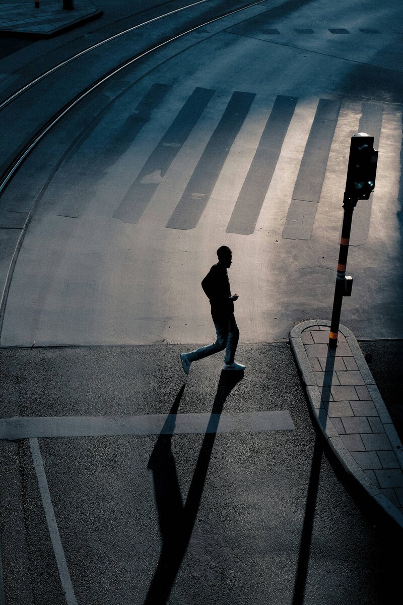 fredrik-ohlander-O4_qJuSfG2Q-unsplash